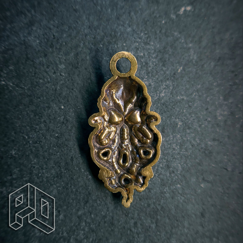 Cthulhu Pendant - Brass