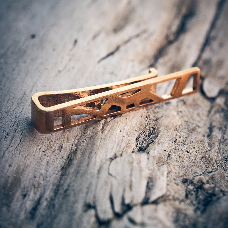 Voronoi Man Raw bronze tiebar